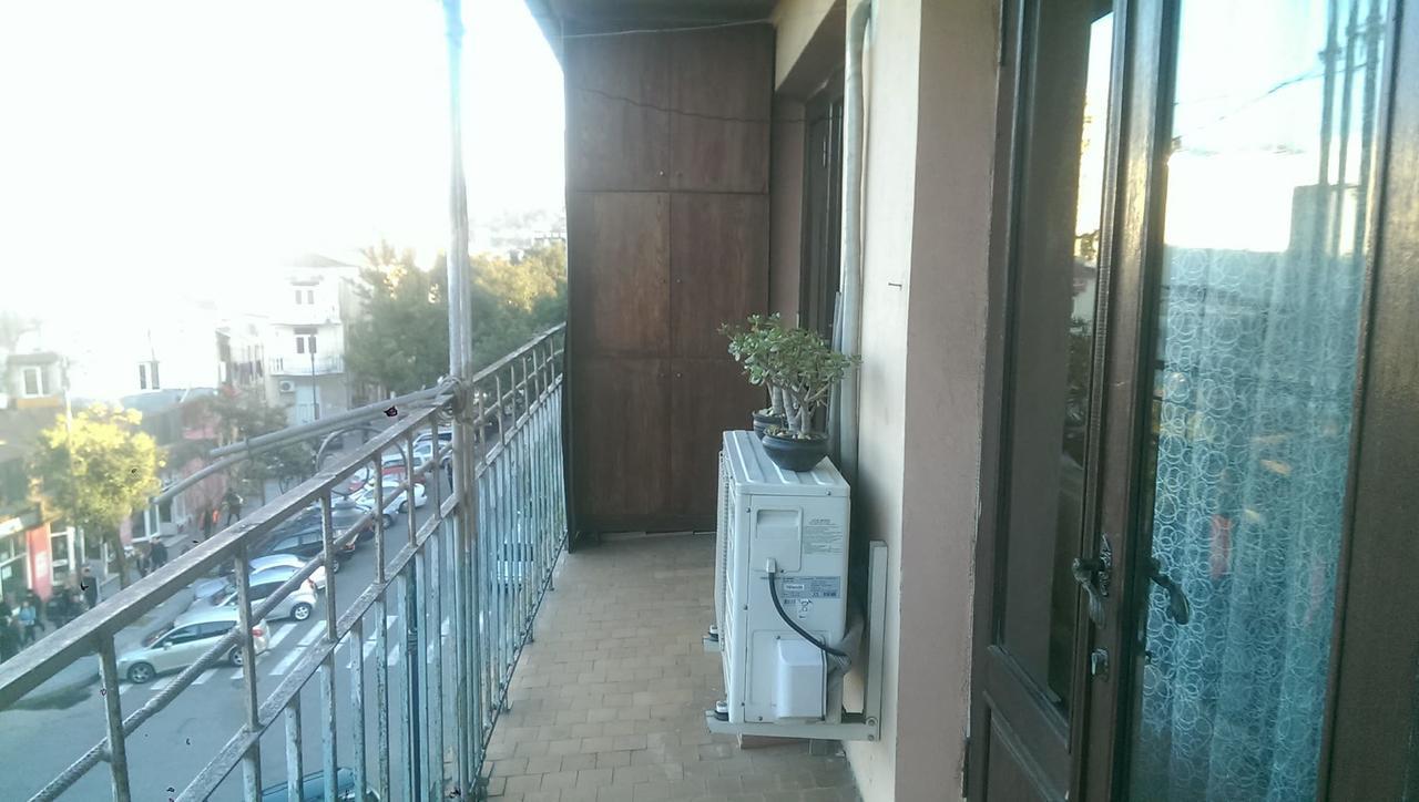 Apartment K. Gamsakhurdia St. Batumi Zewnętrze zdjęcie